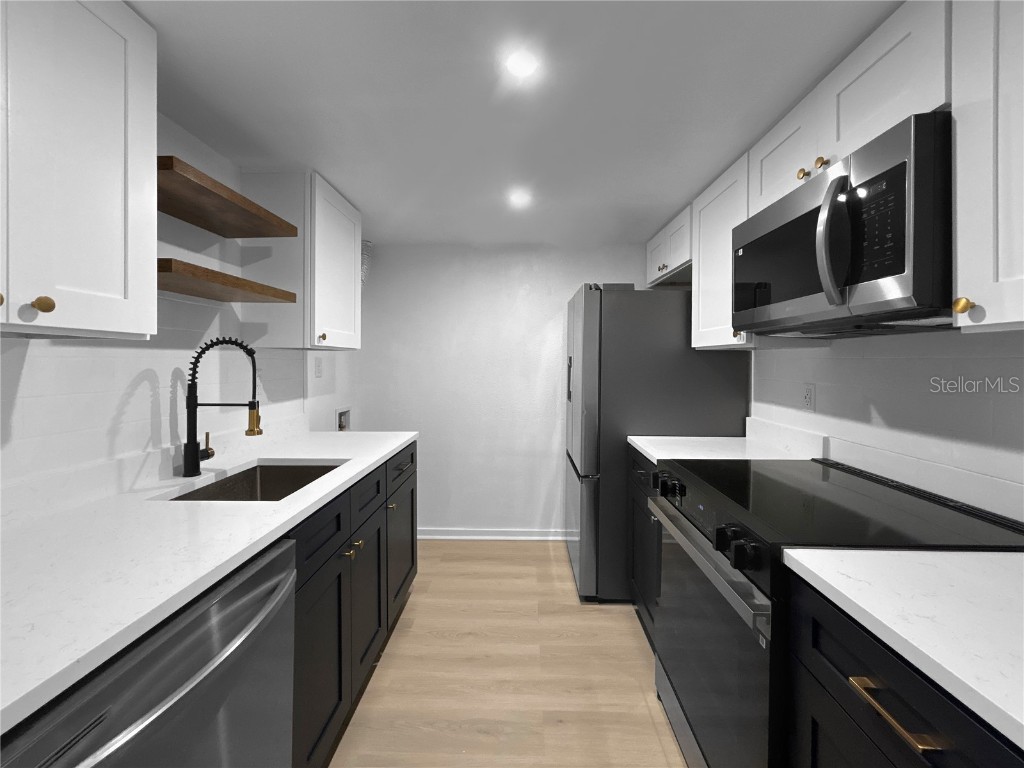 805 Sky Lake Circle #A Orlando FL 32809 O6359090 image11