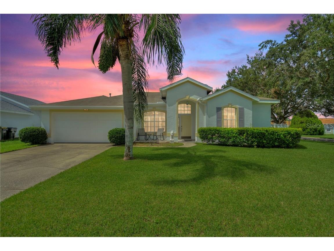 805 Via Del Sol Drive Davenport FL 33896 A4619499 image1