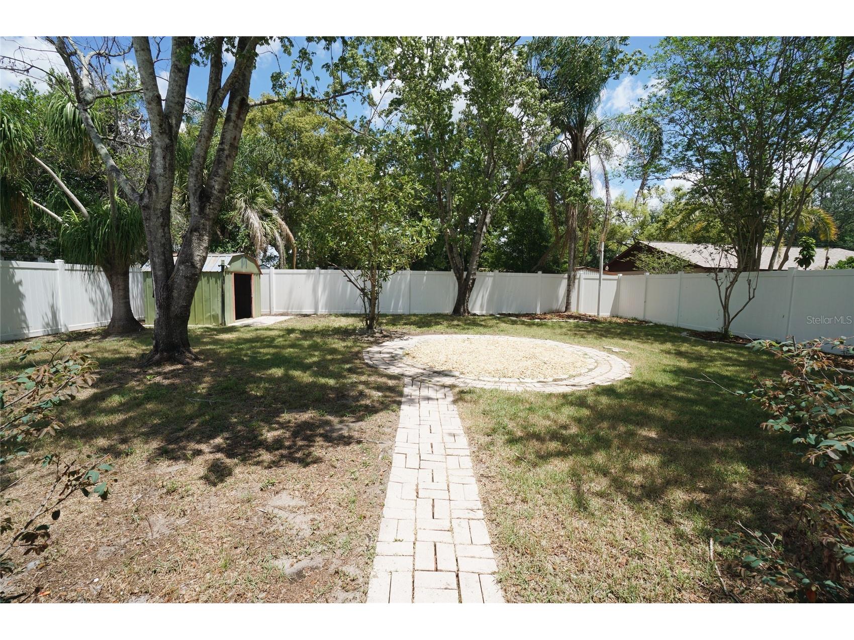 805 W 113th Avenue Tampa FL 33612 TB8515444 image24