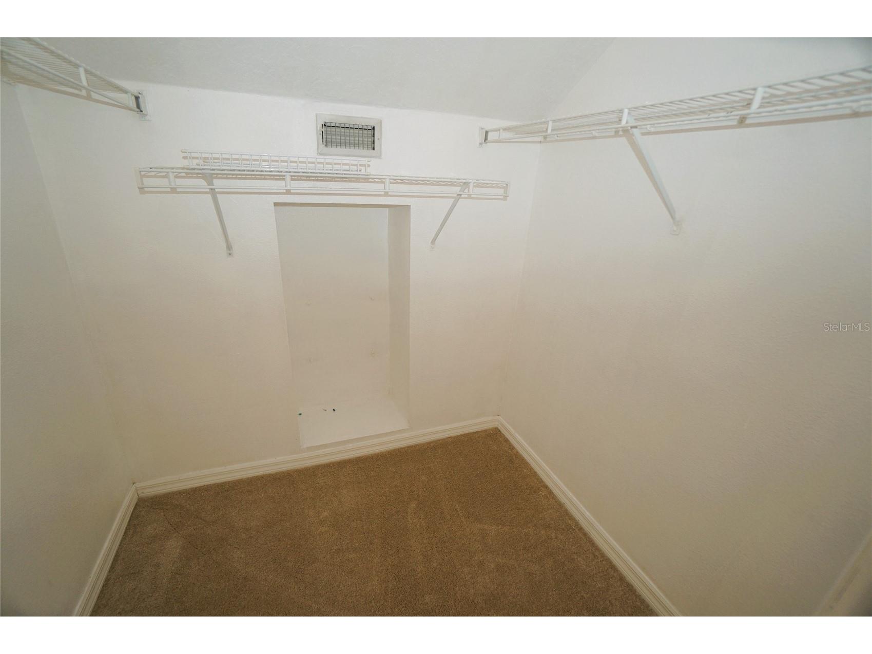 805 W 113th Avenue Tampa FL 33612 TB8515444 image32