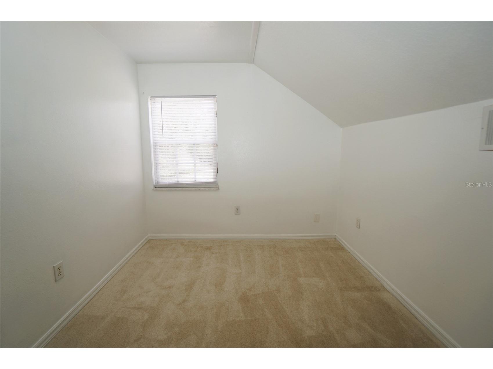 805 W 113th Avenue Tampa FL 33612 TB8515444 image34