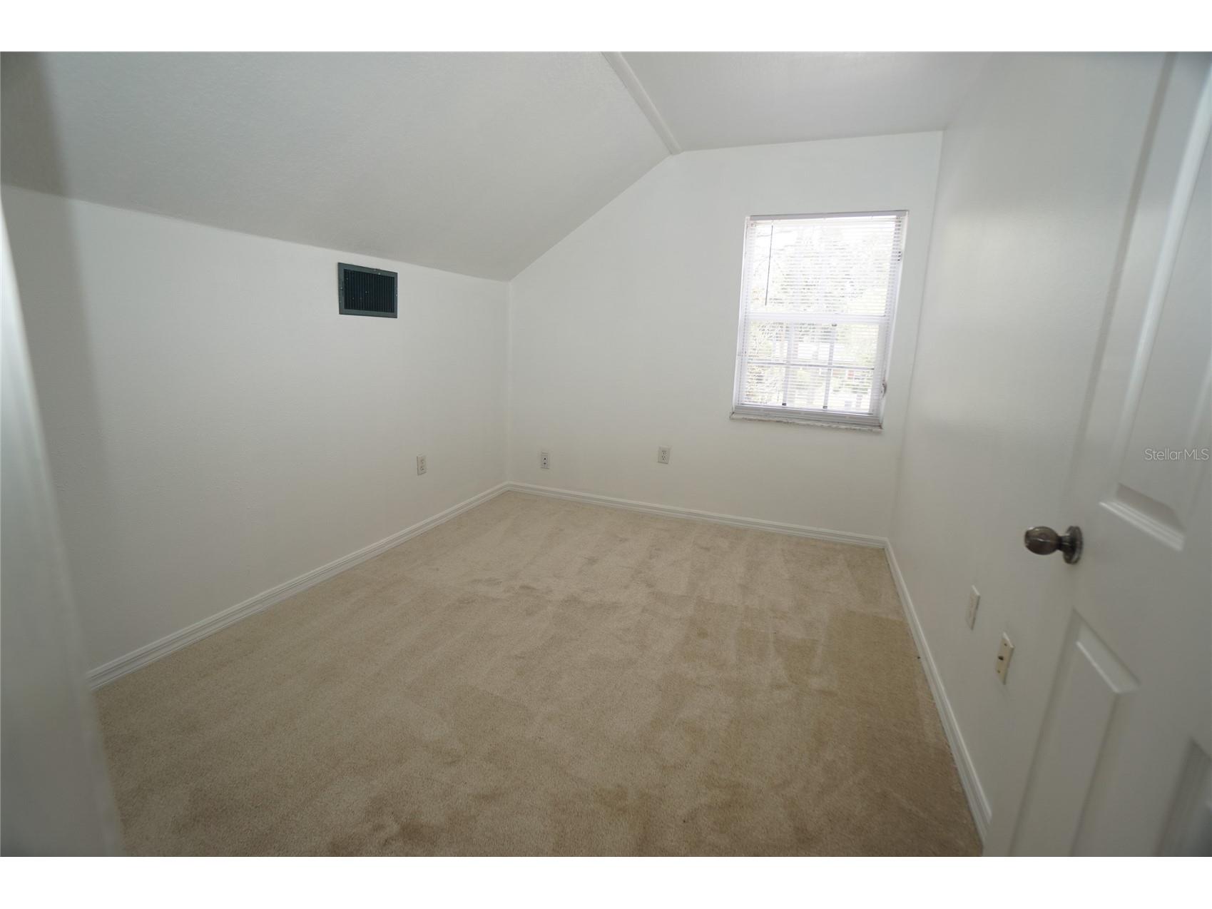 805 W 113th Avenue Tampa FL 33612 TB8515444 image35