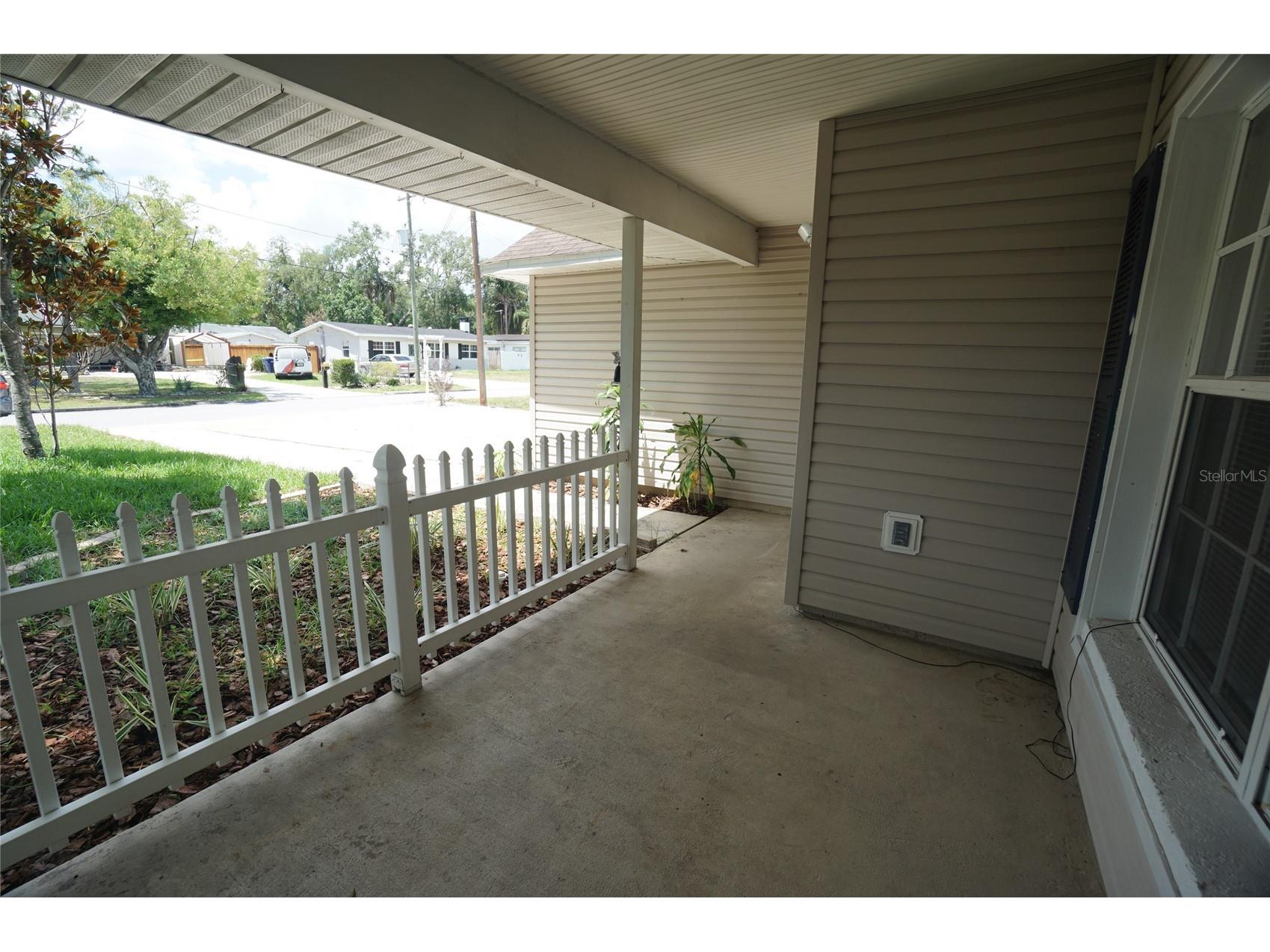 805 W 113th Avenue Tampa FL 33612 TB8515444 image4
