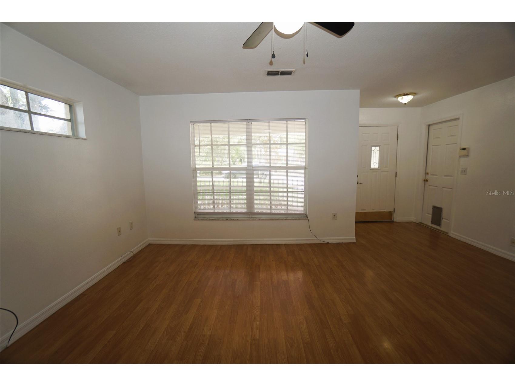 805 W 113th Avenue Tampa FL 33612 TB8515444 image7
