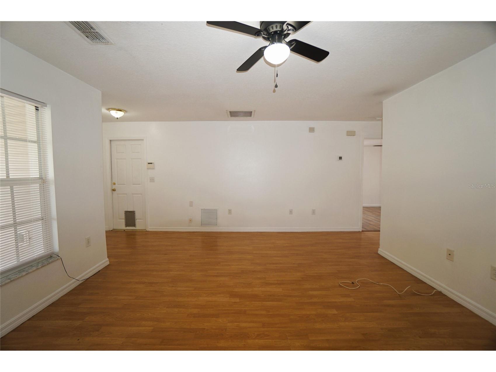 805 W 113th Avenue Tampa FL 33612 TB8515444 image8