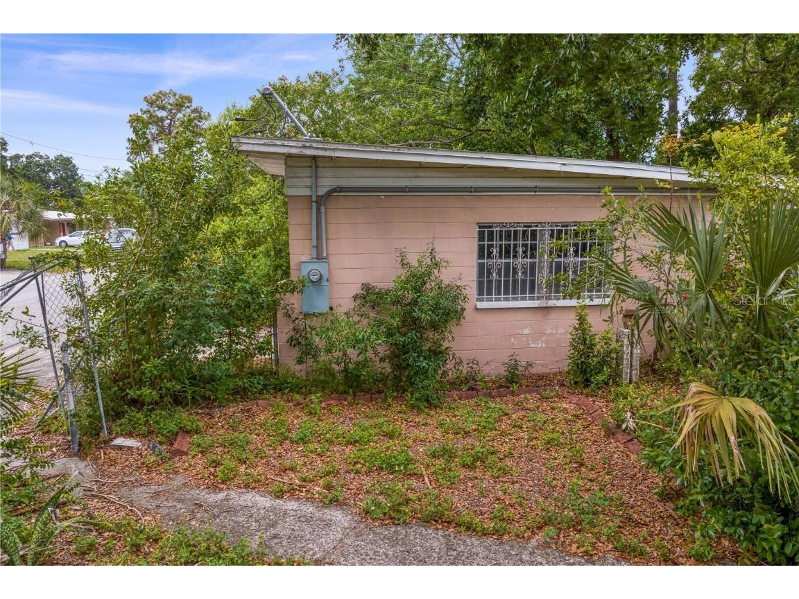 805 W 129th Avenue Tampa FL 33612 TB8372065 image9