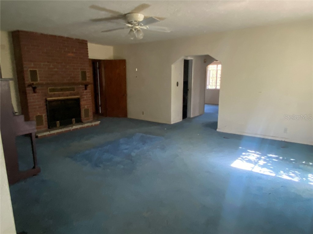 805 W 129th Avenue Tampa FL 33612 TB8431090 image18