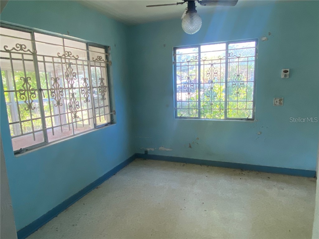805 W 129th Avenue Tampa FL 33612 TB8431090 image22