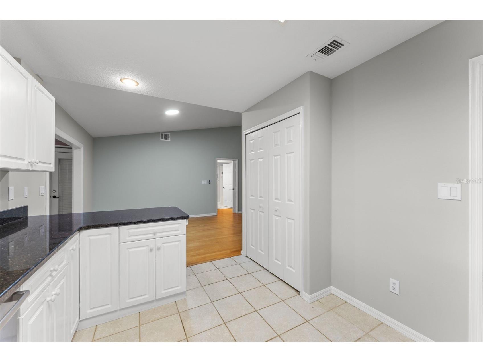 805 W Smith Street Orlando FL 32804 O6421190 image16