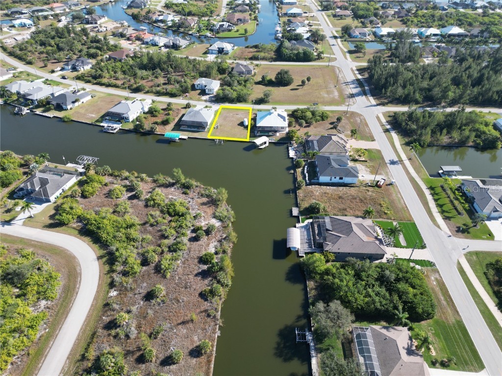 8050 Arlewood Circle Port Charlotte FL 33981 - ACQUARIUS WATERWAY D6145182 image14