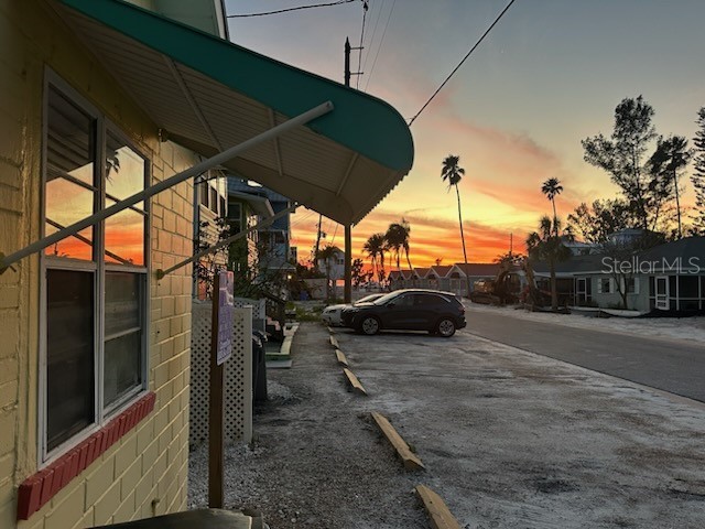 8050 Bayshore Drive Treasure Island FL 33706 TB8372349 image2