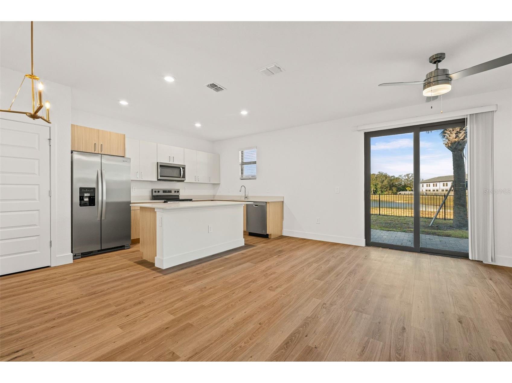 8025 Gulfstream Court Lakewood Ranch FL 34202 A4680792 image6