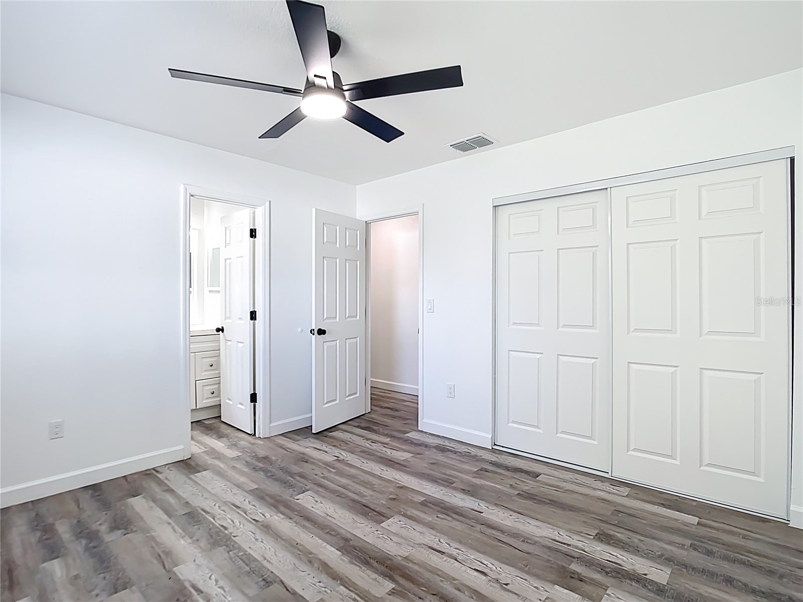 8050 Porto Chico Avenue North Port FL 34287 A4687703 image14