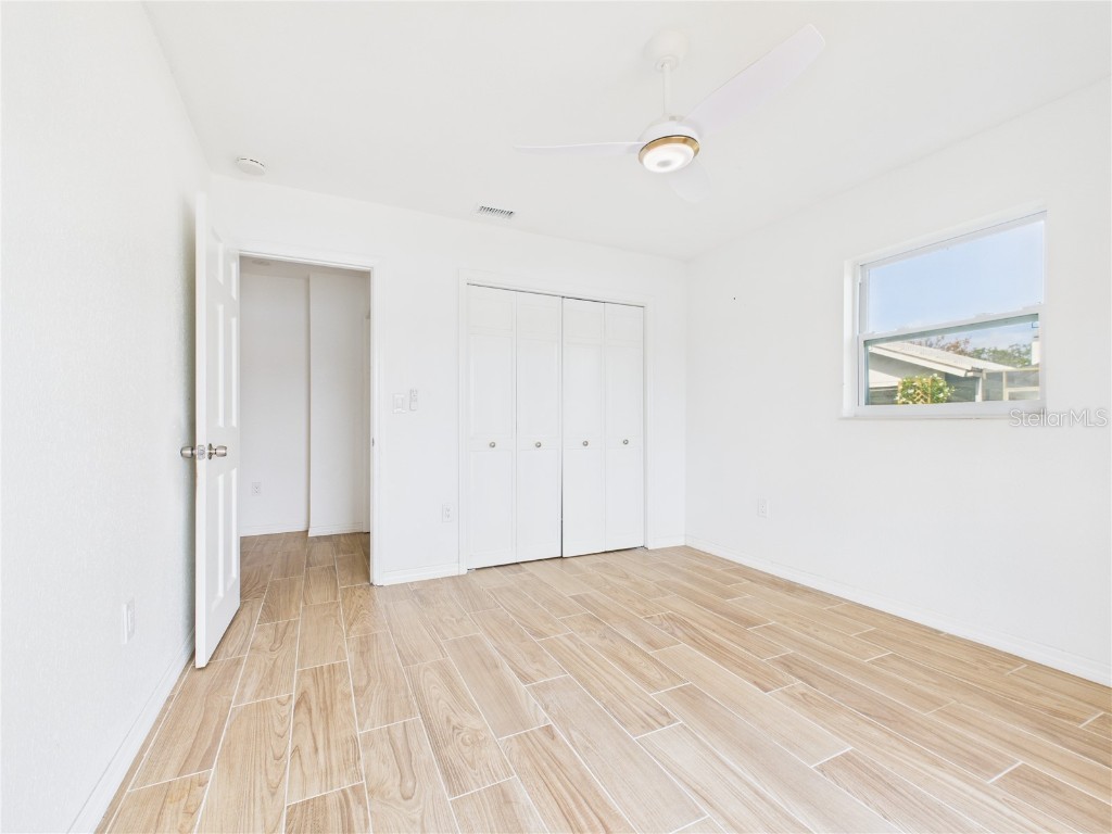 8050 Roxburgh Court Weeki Wachee FL 34613 OM714667 image18