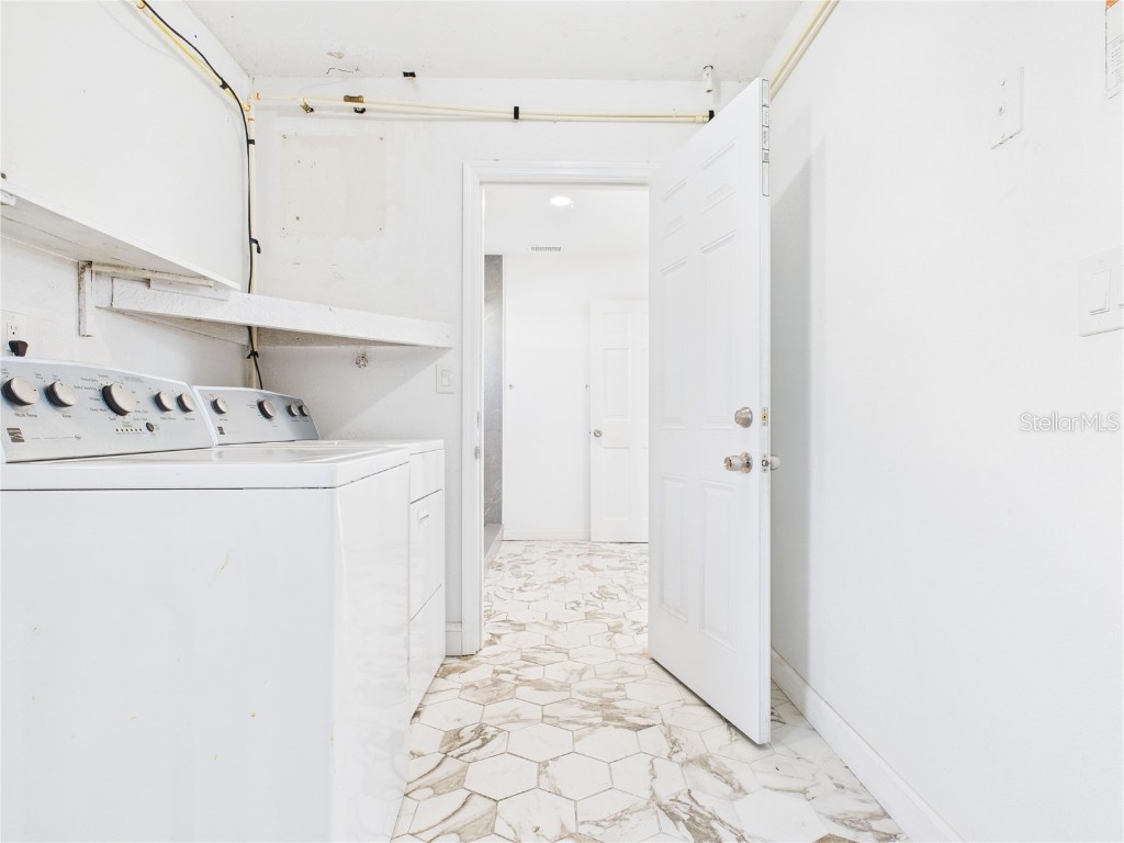 8050 Roxburgh Court Weeki Wachee FL 34613 OM714667 image26