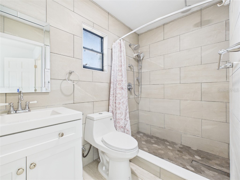 8050 Roxburgh Court Weeki Wachee FL 34613 OM714667 image5