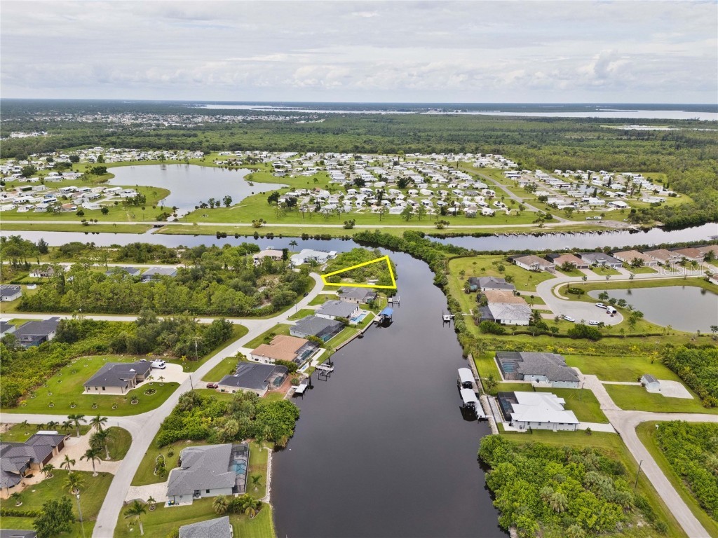 8050 Santa Cruz Drive Port Charlotte FL 33981 C7514431 image9