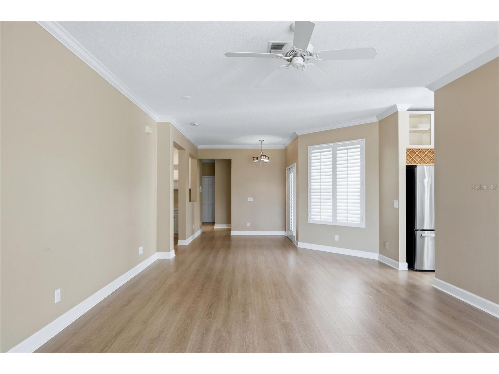 8050 Victoria Falls Circle Sarasota FL 34243 A4701002 image11