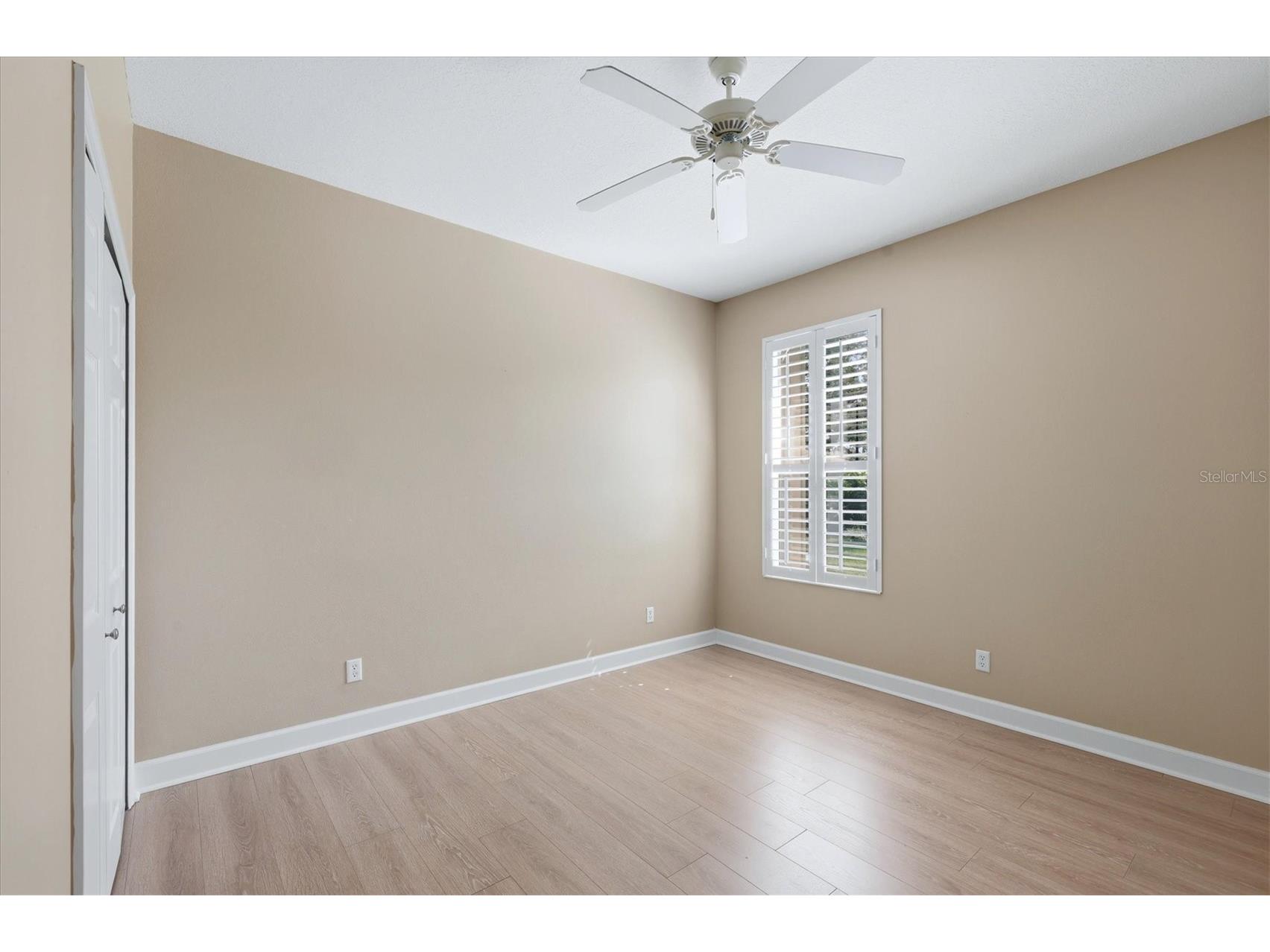 8050 Victoria Falls Circle Sarasota FL 34243 A4701002 image21