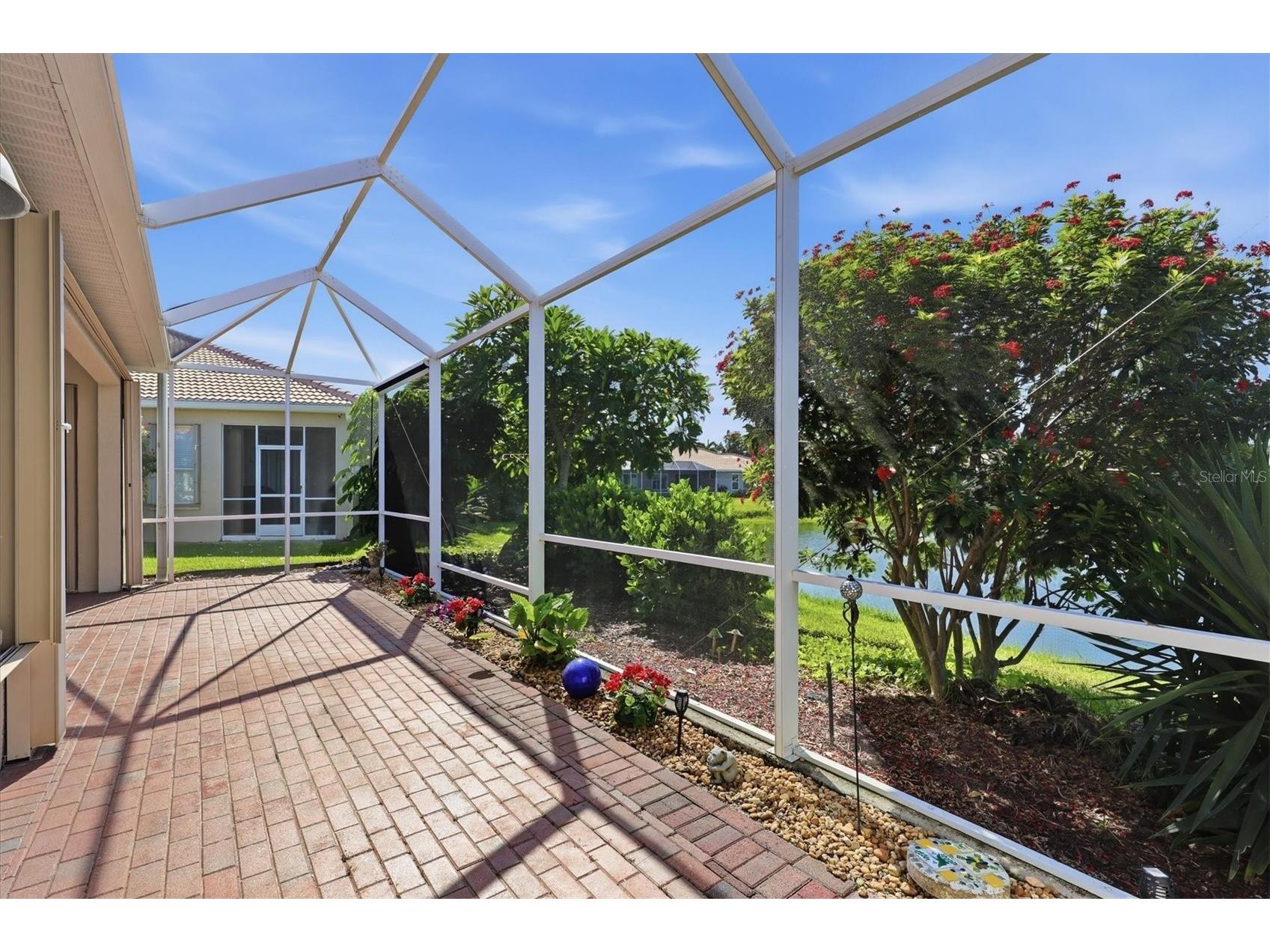 8050 Victoria Falls Circle Sarasota FL 34243 A4701002 image29