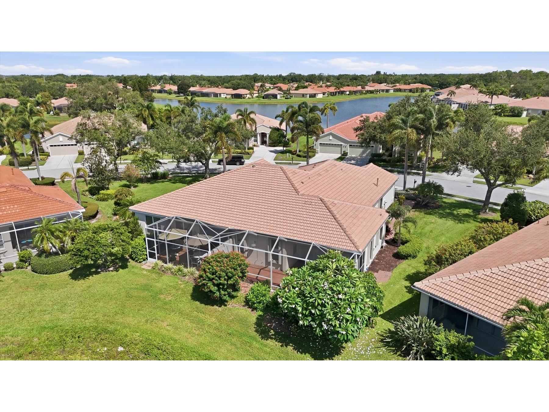 8050 Victoria Falls Circle Sarasota FL 34243 A4701002 image36