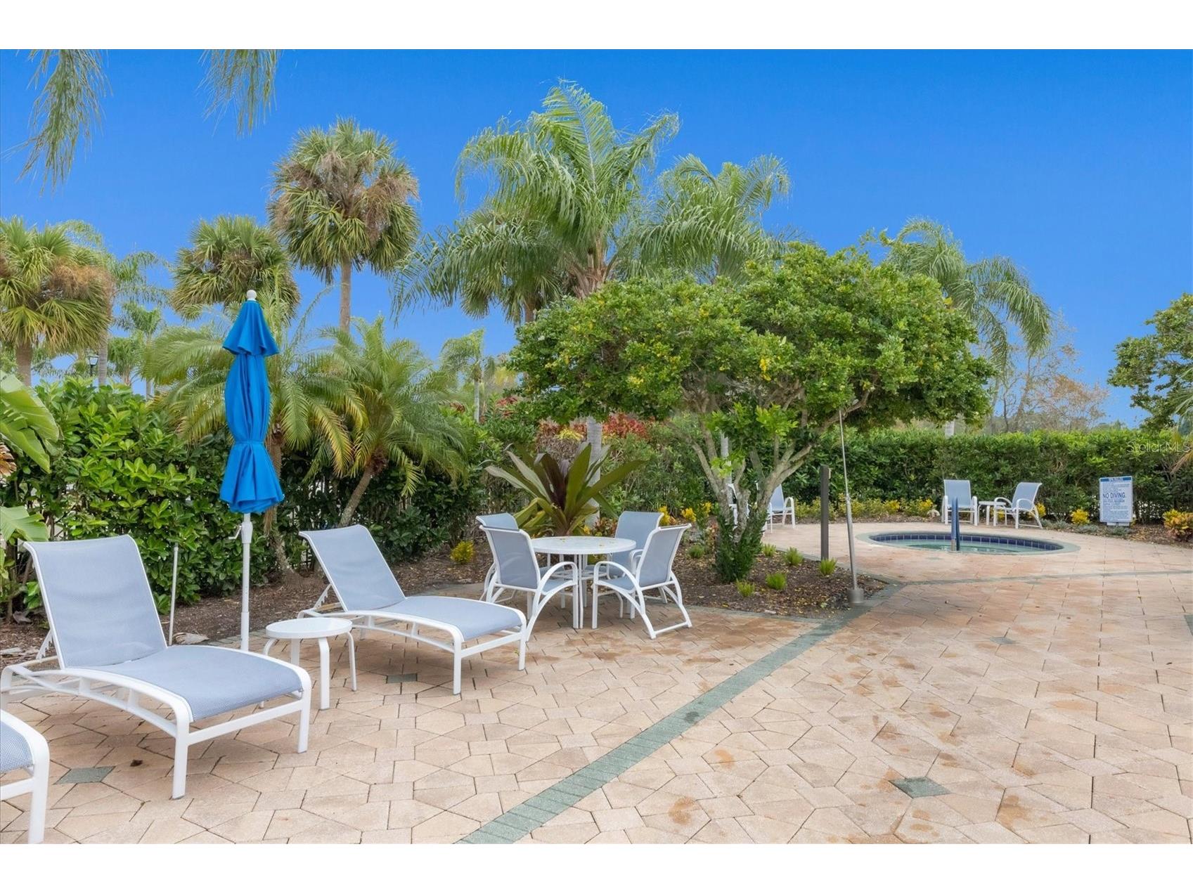 8050 Victoria Falls Circle Sarasota FL 34243 A4701002 image54