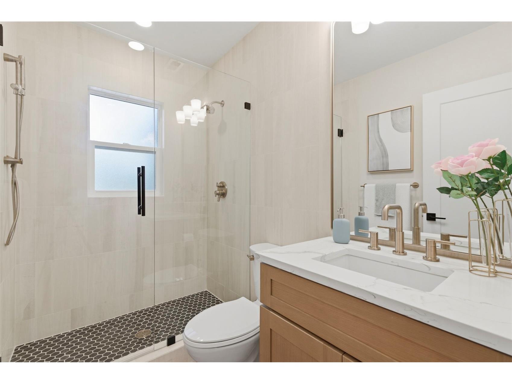 8051 26th Avenue N Saint Petersburg FL 33710 TB8493667 image37
