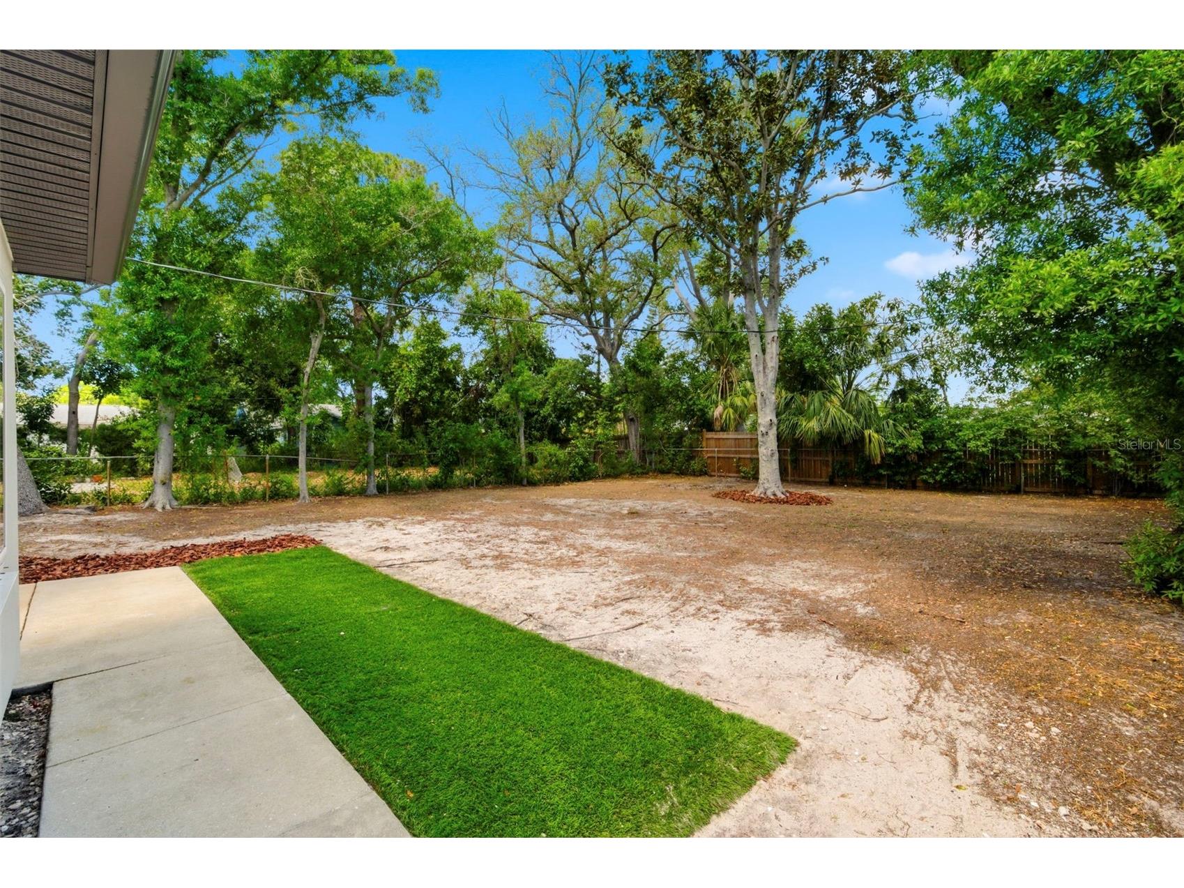 8051 26th Avenue N Saint Petersburg FL 33710 TB8493667 image40
