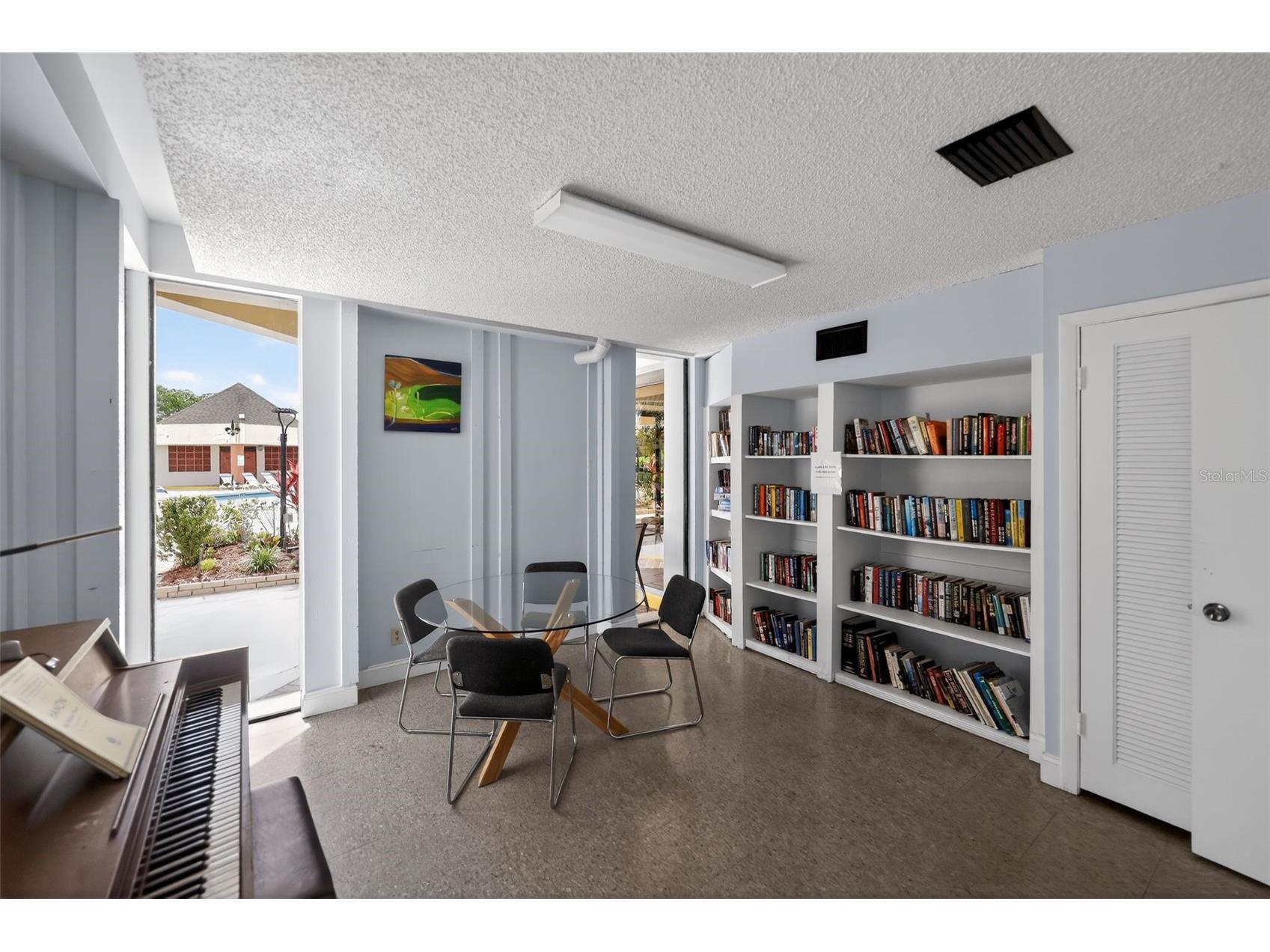 8051 N Sunrise Lakes Drive #307 Sunrise FL 33322 O6392675 image8