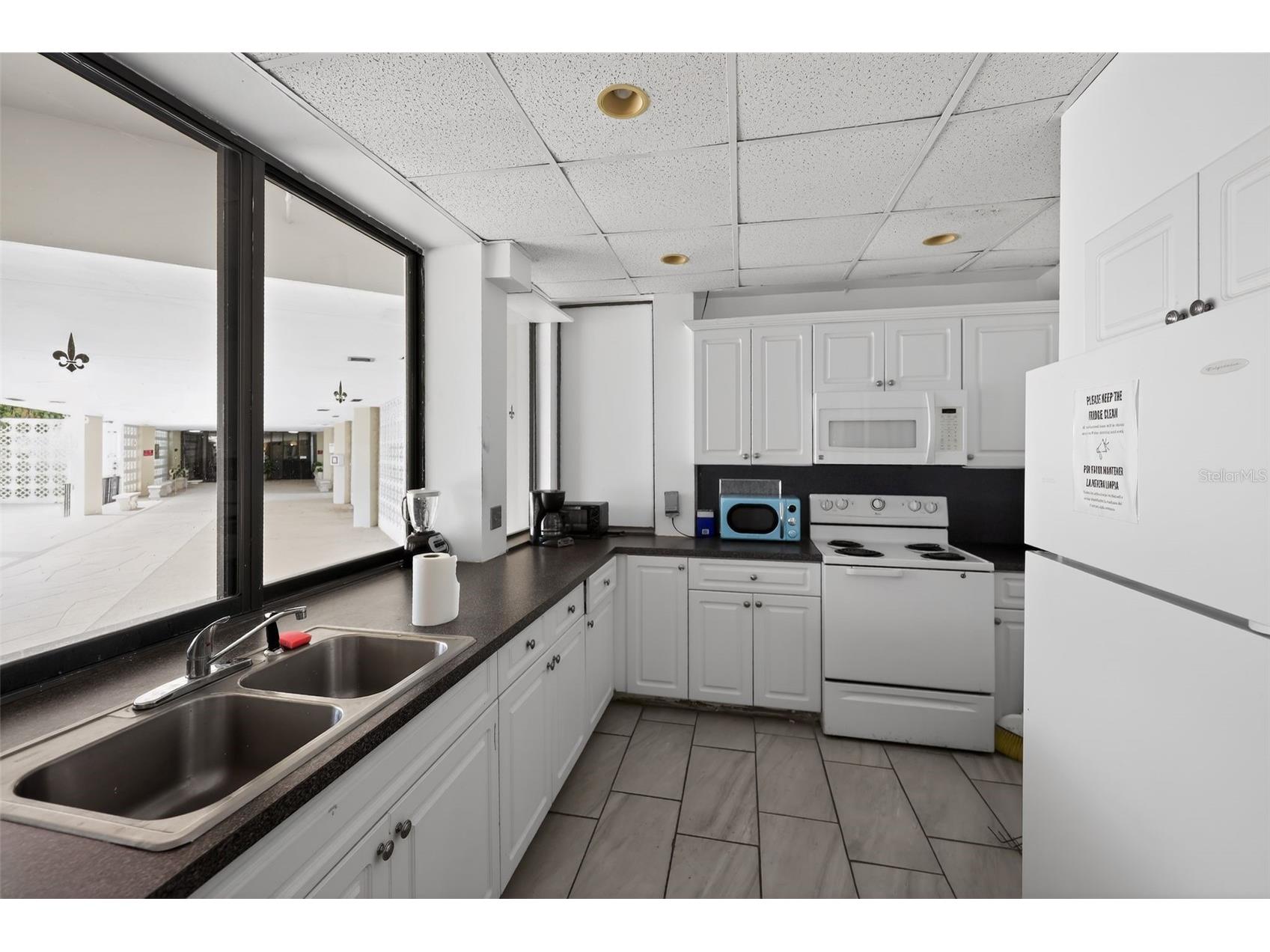 8051 N Sunrise Lakes Drive #307 Sunrise FL 33322 O6392675 image9