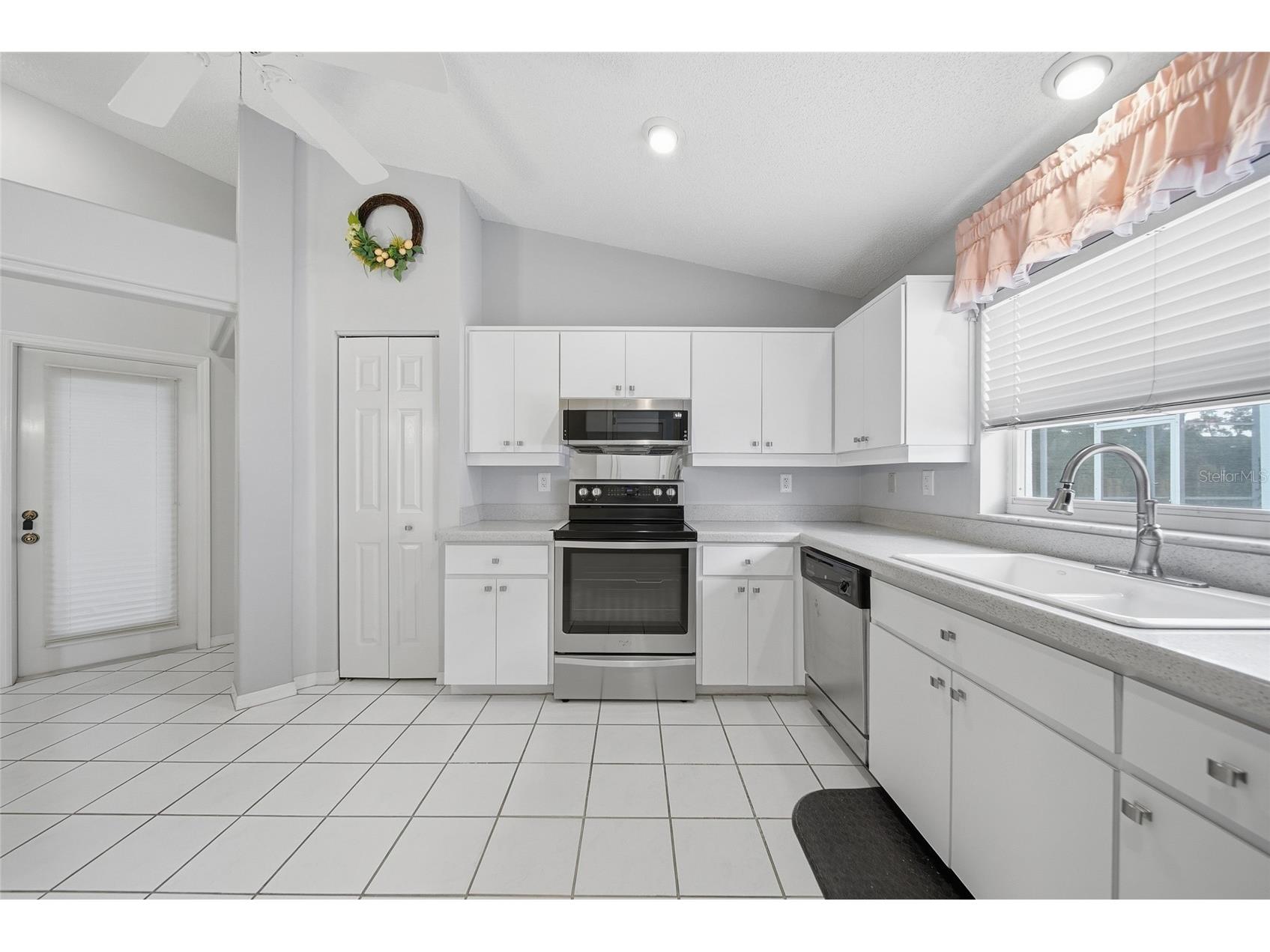 8051 Thatch Terrace Hudson FL 34667 TB8508882 image7