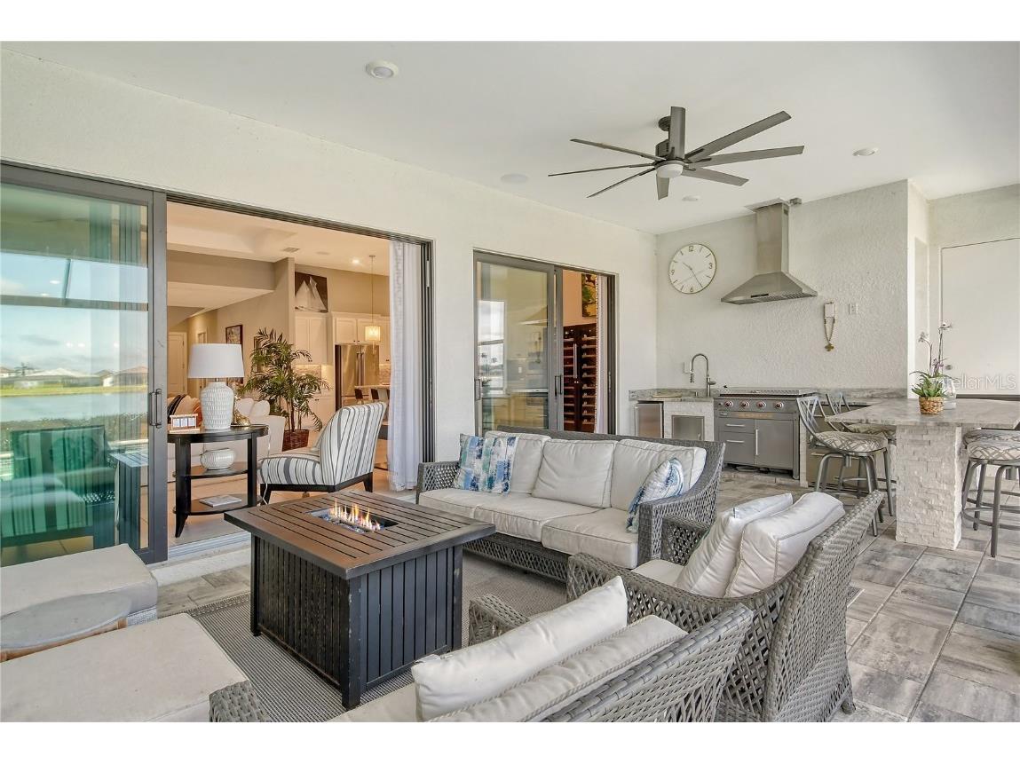 8052 Grande Shores Drive Sarasota FL 34240 A4635931 image36