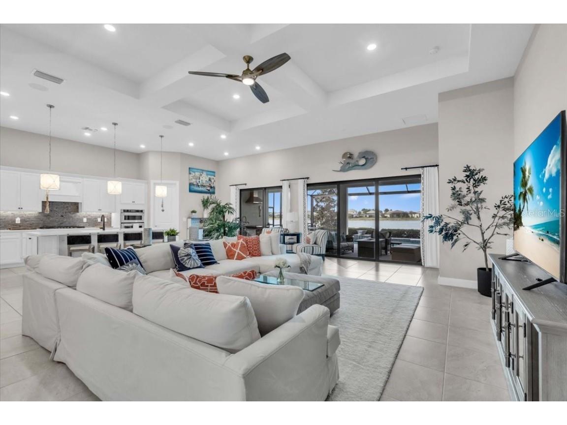 8052 Grande Shores Drive Sarasota FL 34240 A4635931 image5