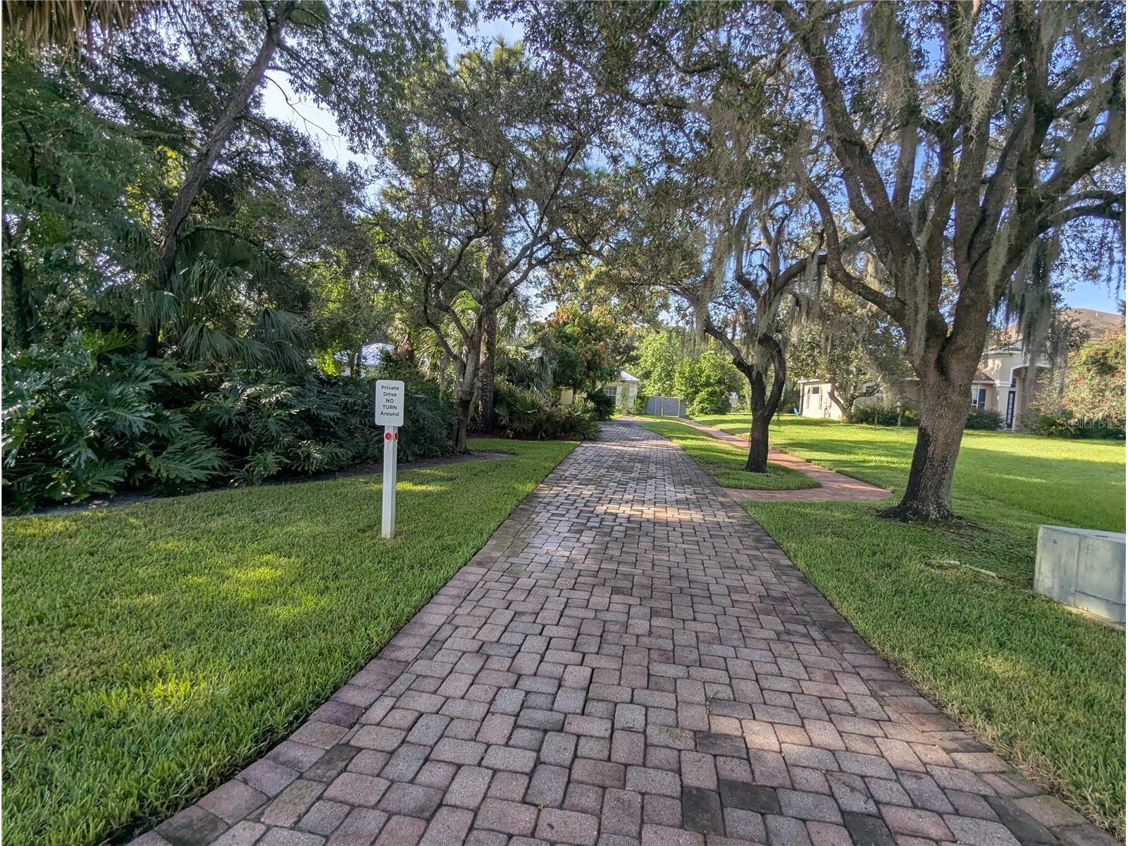 8052 Oak Park Road Orlando FL 32819 O6385605 image10