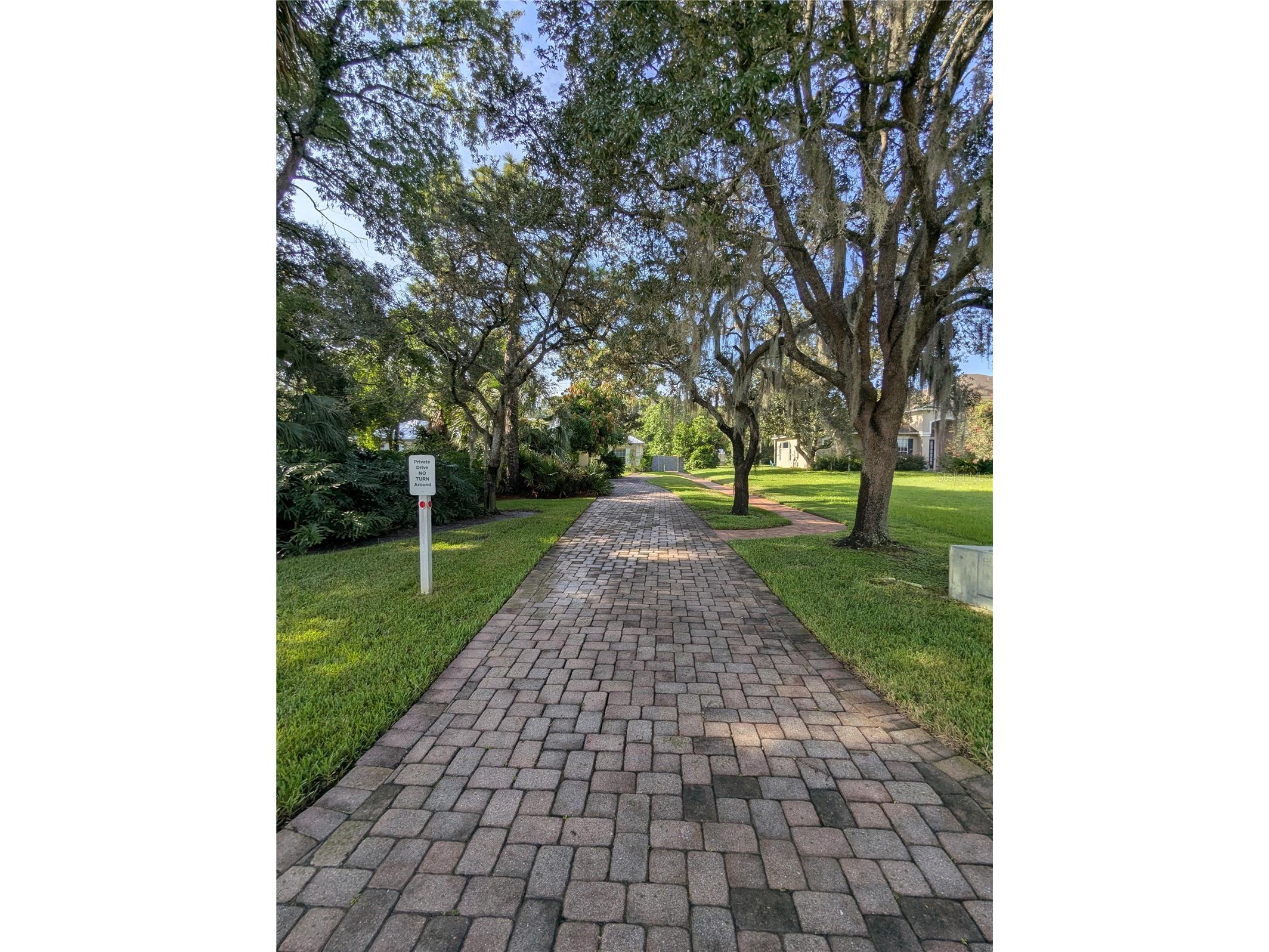 8052 Oak Park Road Orlando FL 32819 O6385605 image11