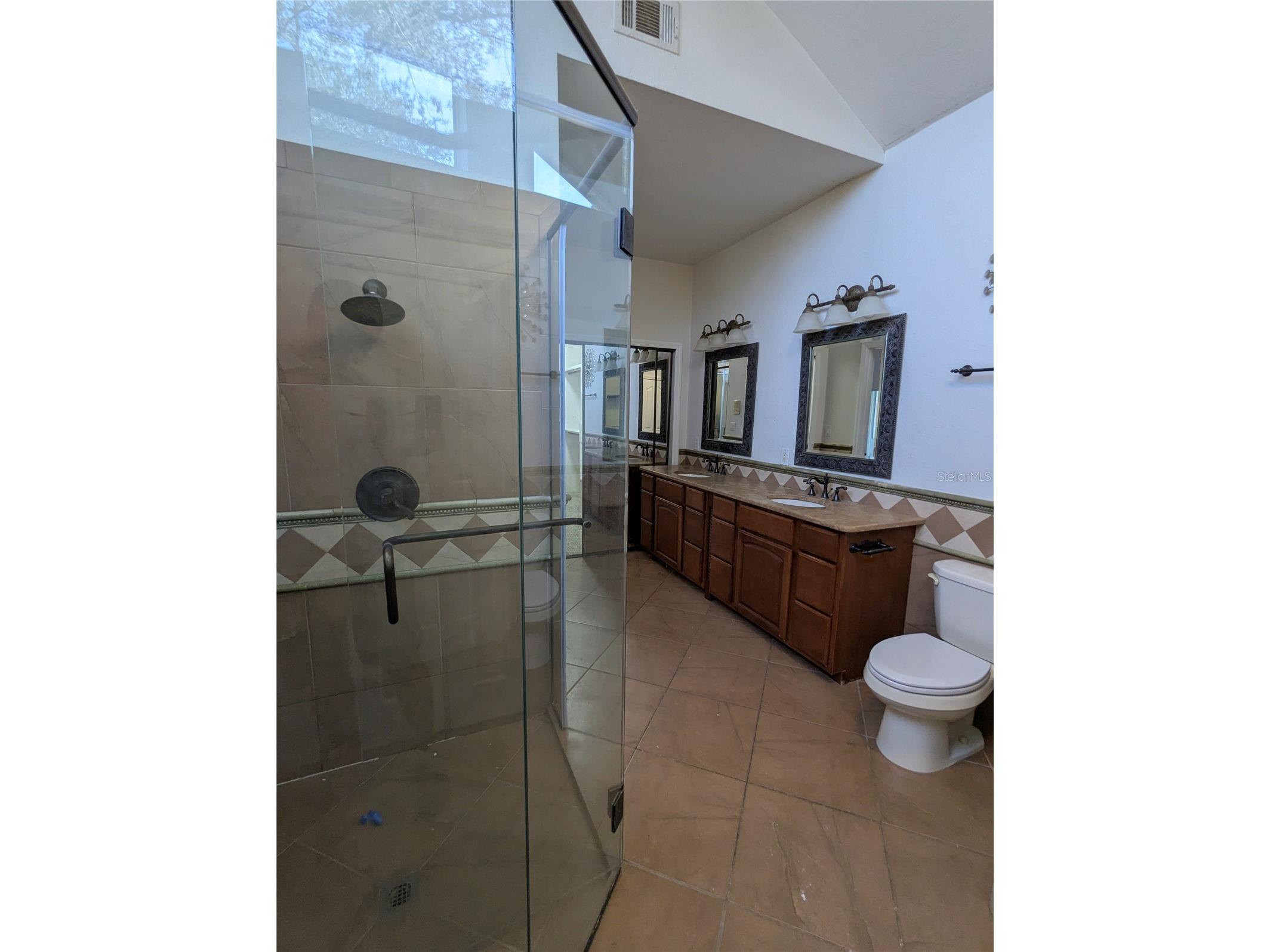 8052 Oak Park Road Orlando FL 32819 O6385605 image46