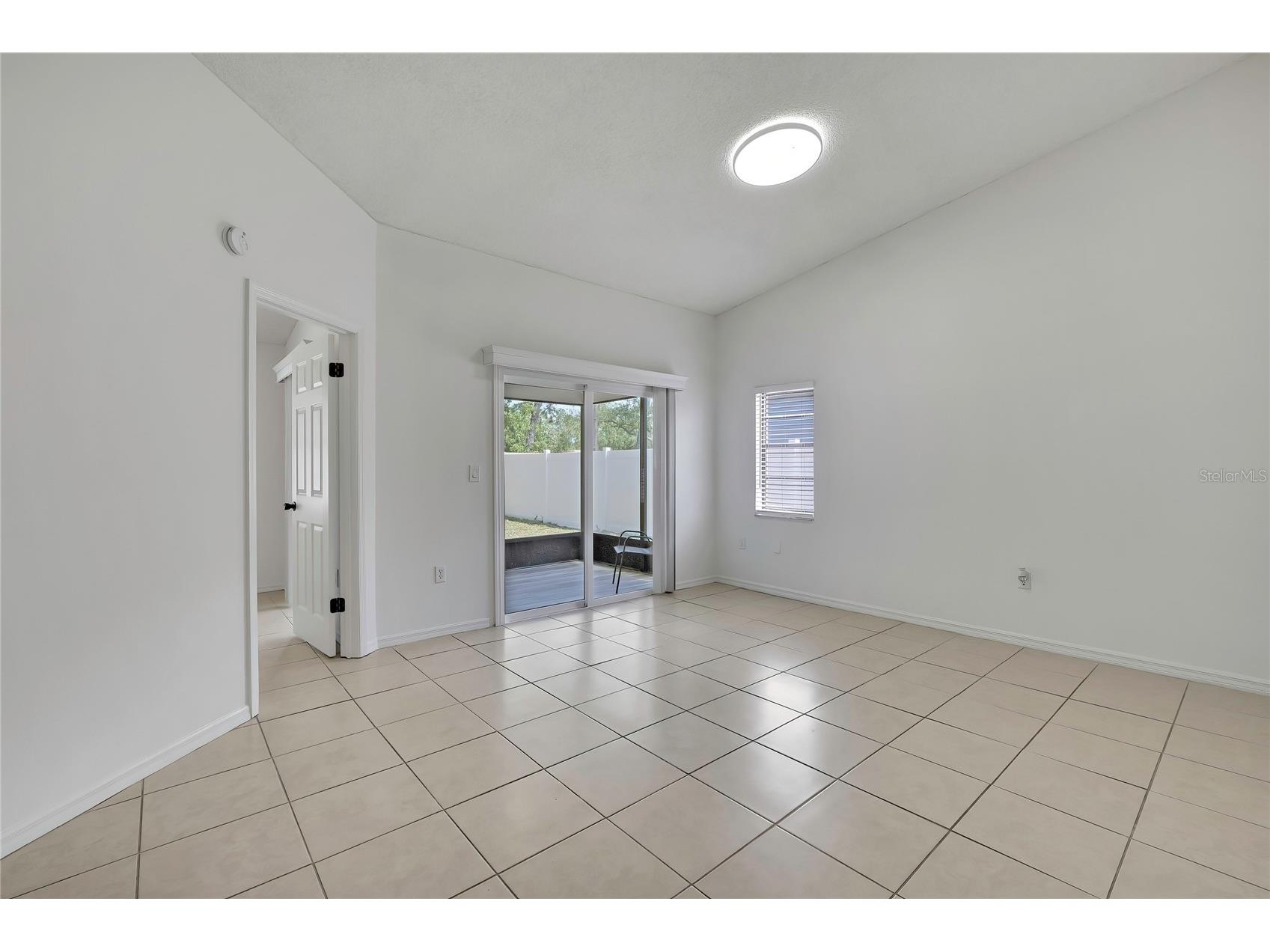 8053 Canterbury Street Spring Hill FL 34606 O6406394 image2