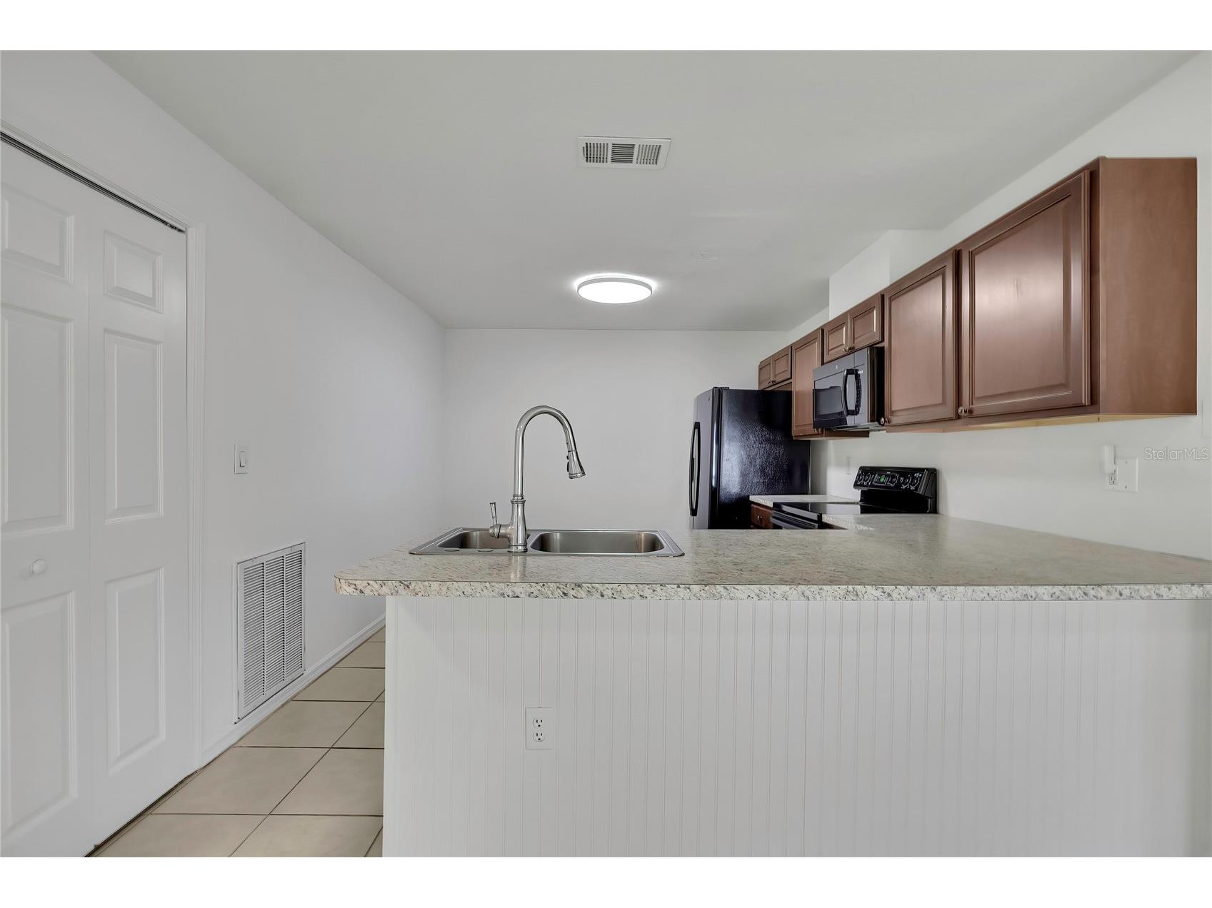 8053 Canterbury Street Spring Hill FL 34606 O6406394 image6