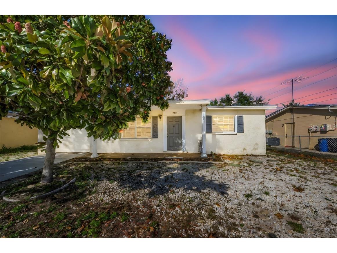 8053 Dedham Drive Port Richey FL 34668 W7876227 image1