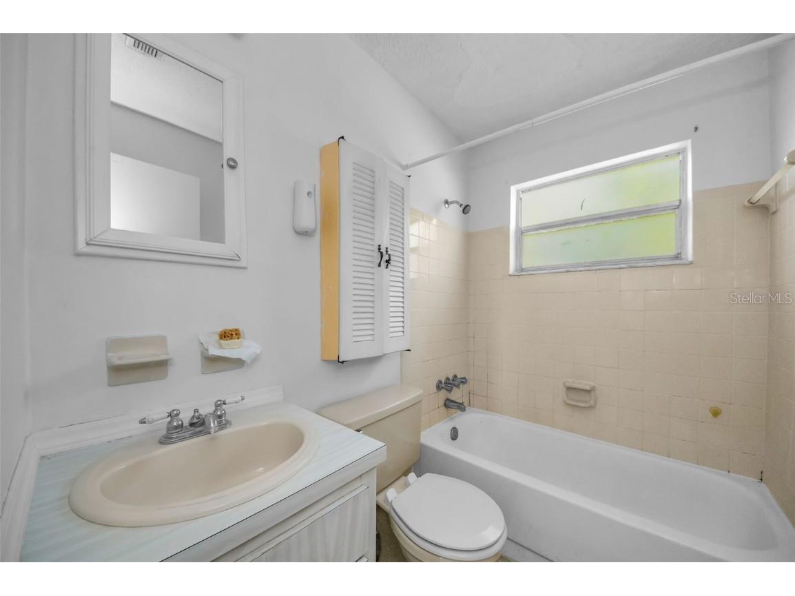 8053 Dedham Drive Port Richey FL 34668 W7876227 image28