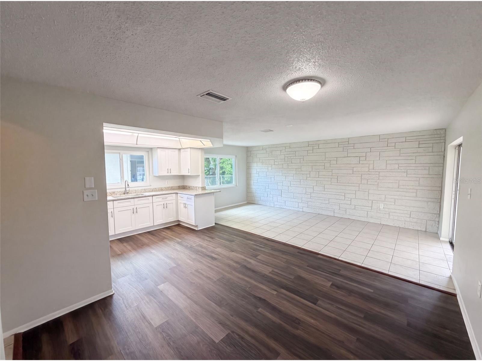 8053 Embassy Boulevard Port Richey FL 34668 O6423599 image11
