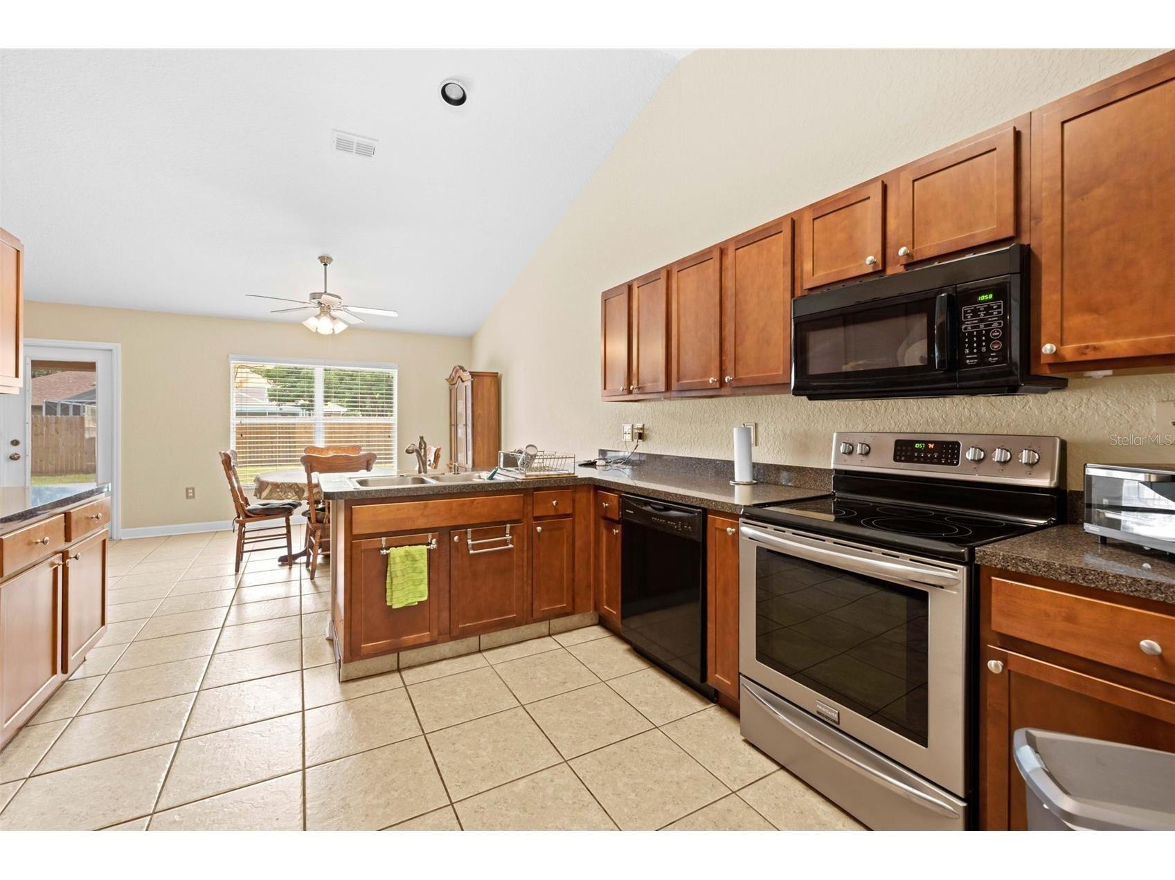8053 Timberlake Avenue Spring Hill FL 34606 TB8521386 image32