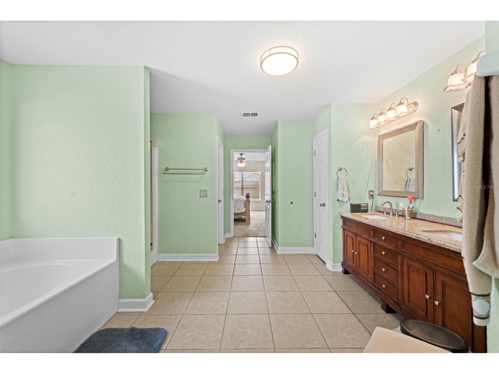 8053 Timberlake Avenue Spring Hill FL 34606 TB8521386 image42