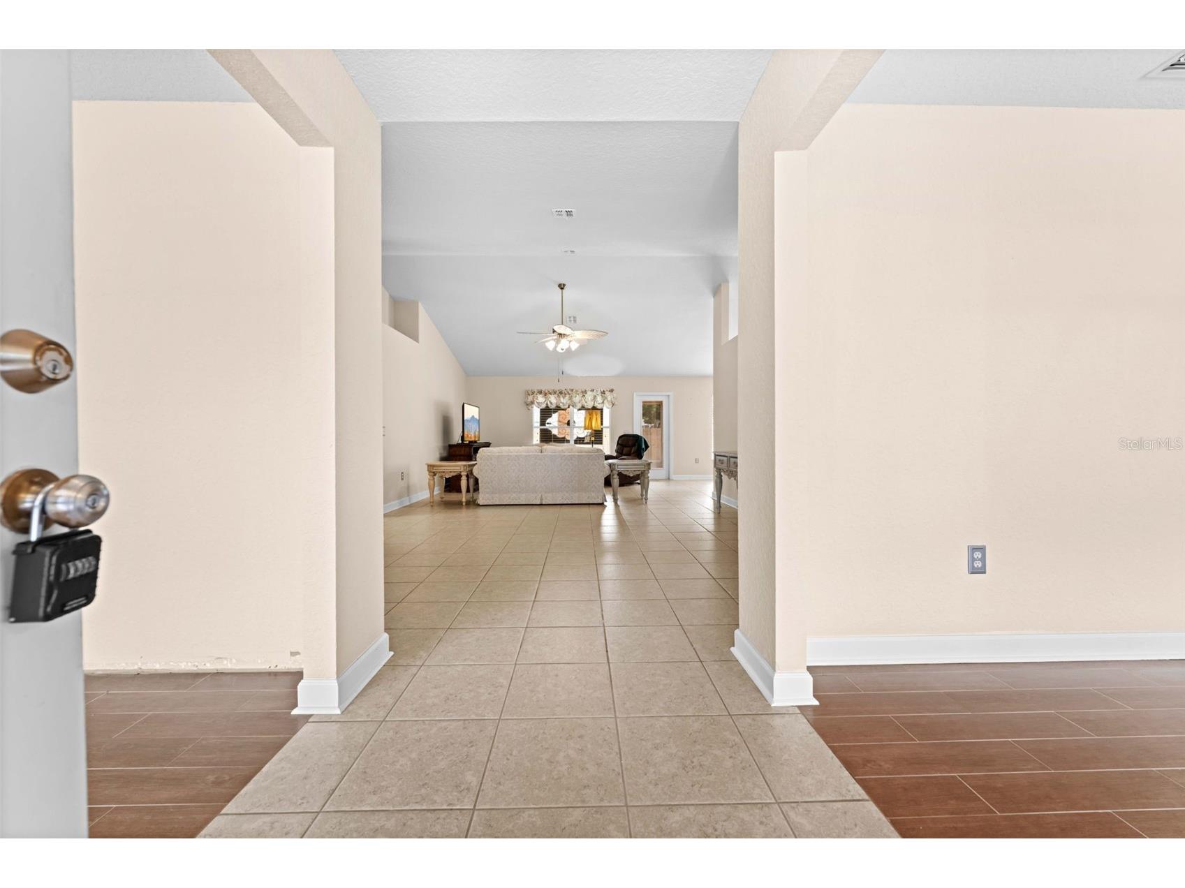 8053 Timberlake Avenue Spring Hill FL 34606 TB8521386 image5