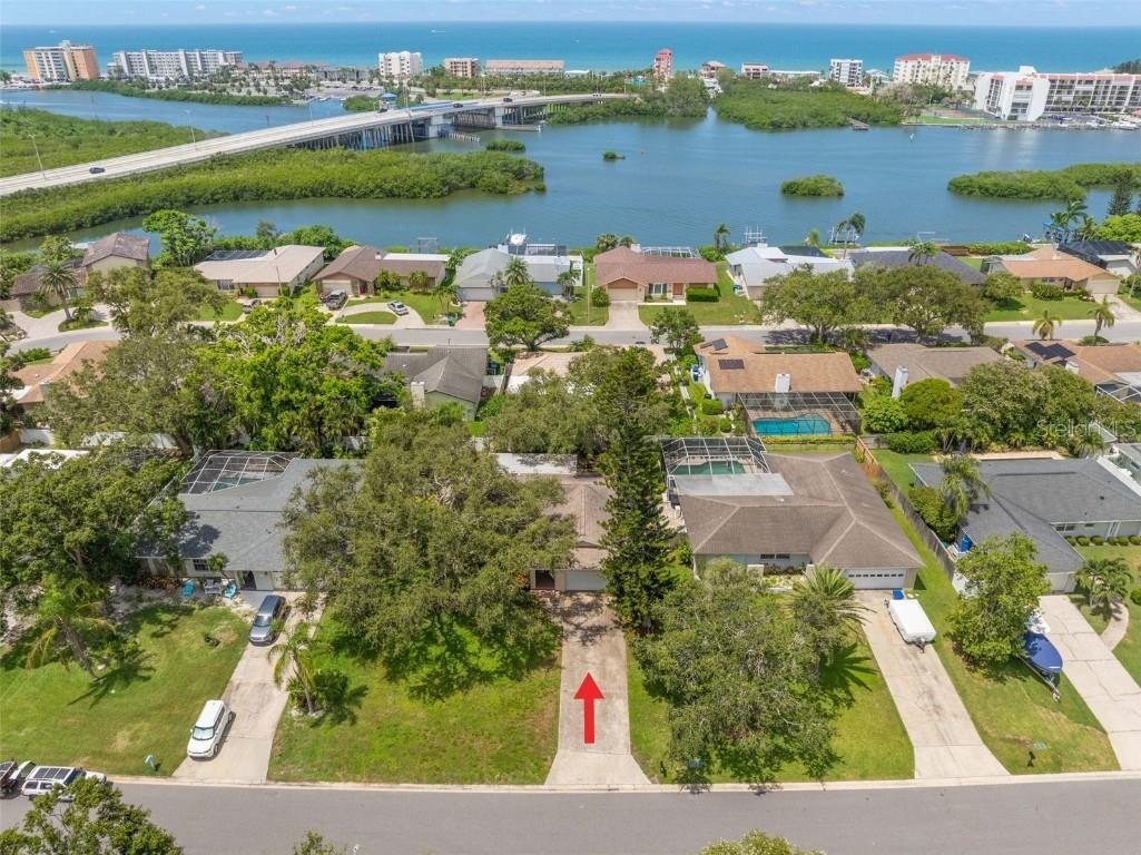 8054 Bayshore Drive Seminole FL 33776 TB8410820 image1