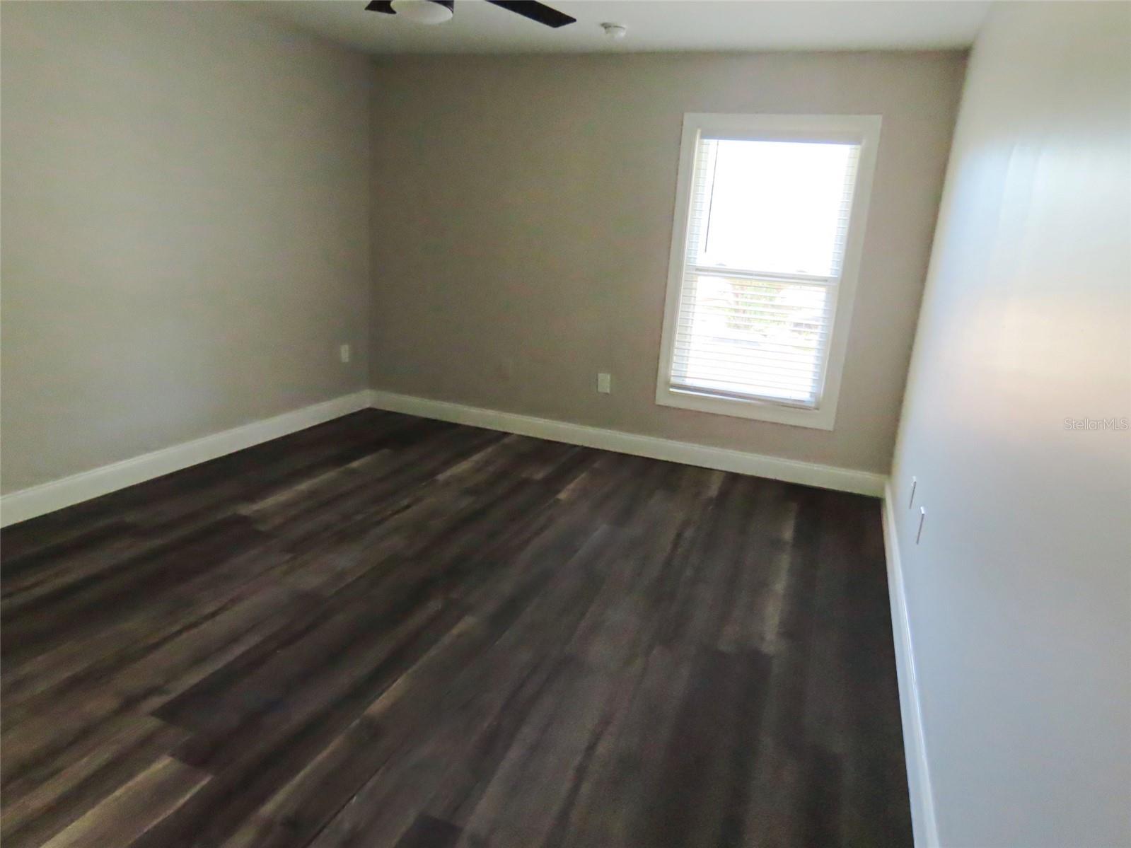 8055 33rd Avenue N Saint Petersburg FL 33710 TB8500924 image24