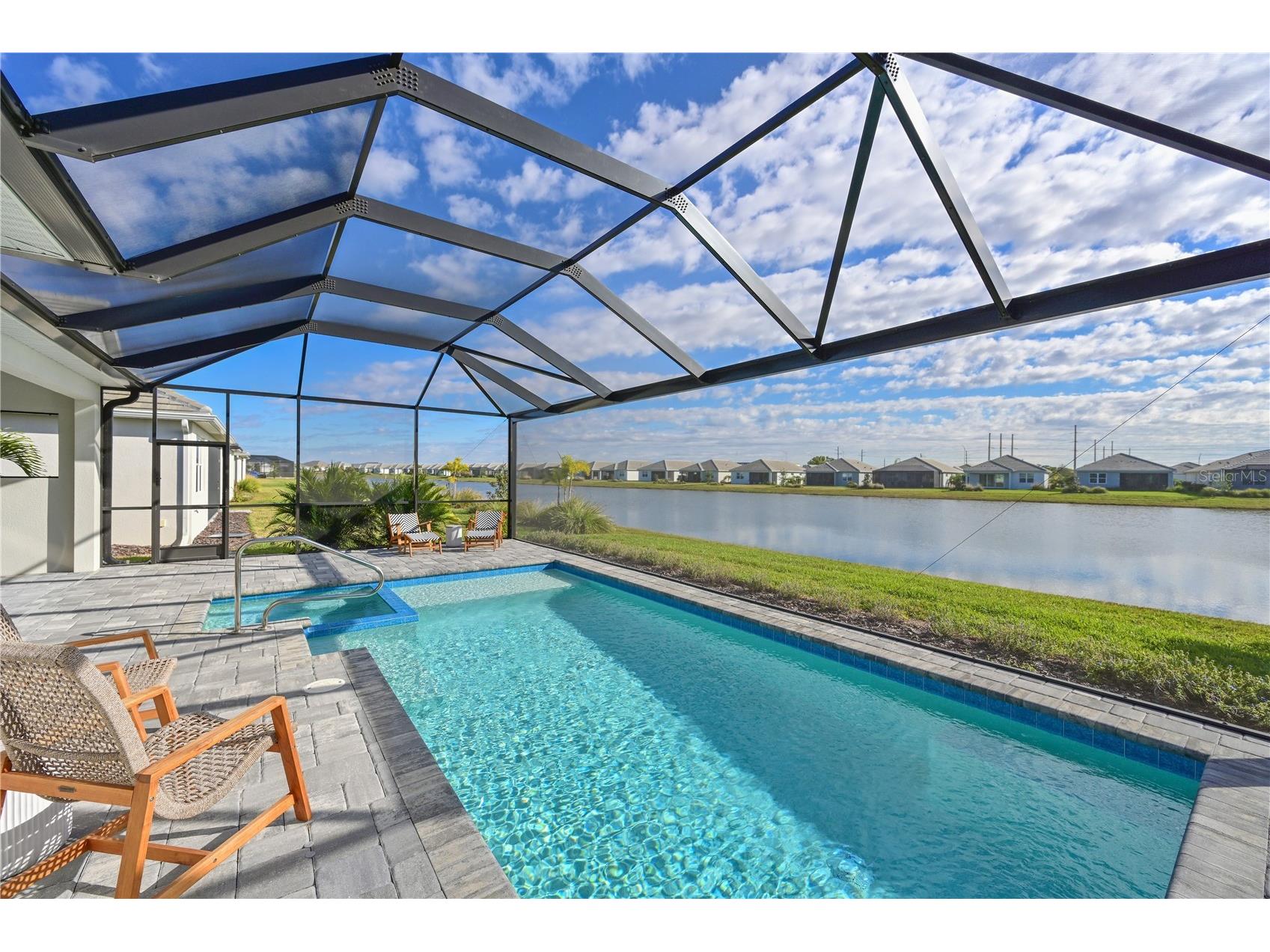 8055 Slipway Drive Sarasota FL 34240 A4680223 image20