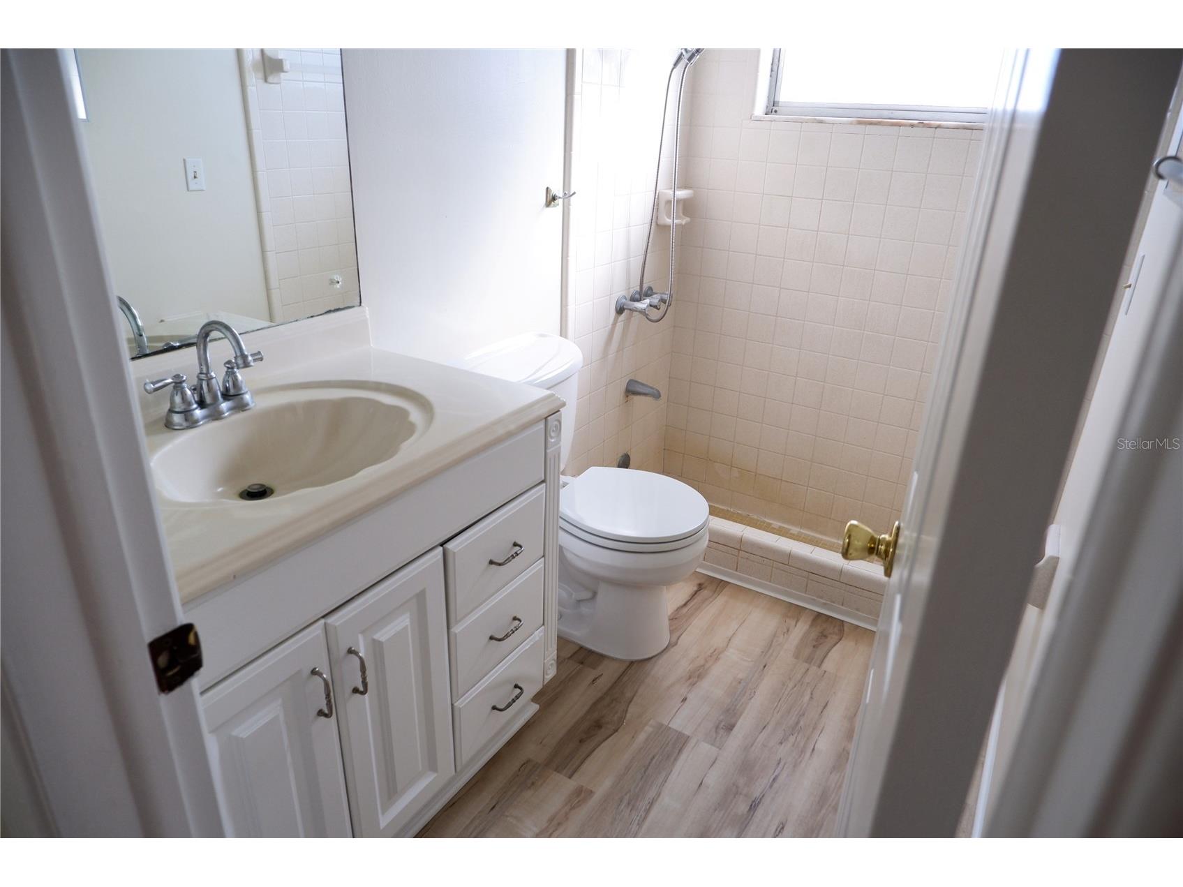 8056 30th Avenue N Saint Petersburg FL 33710 TB8501655 image5