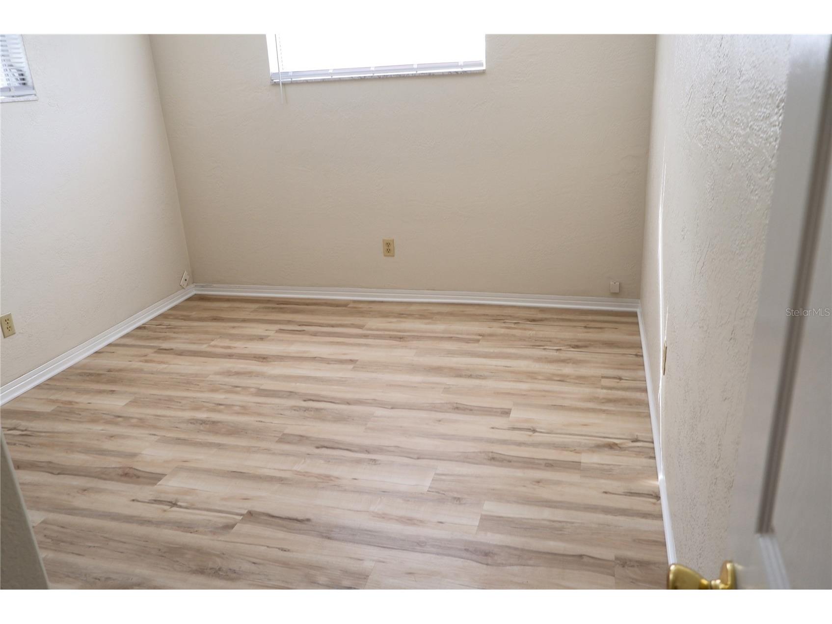 8056 30th Avenue N Saint Petersburg FL 33710 TB8501655 image6