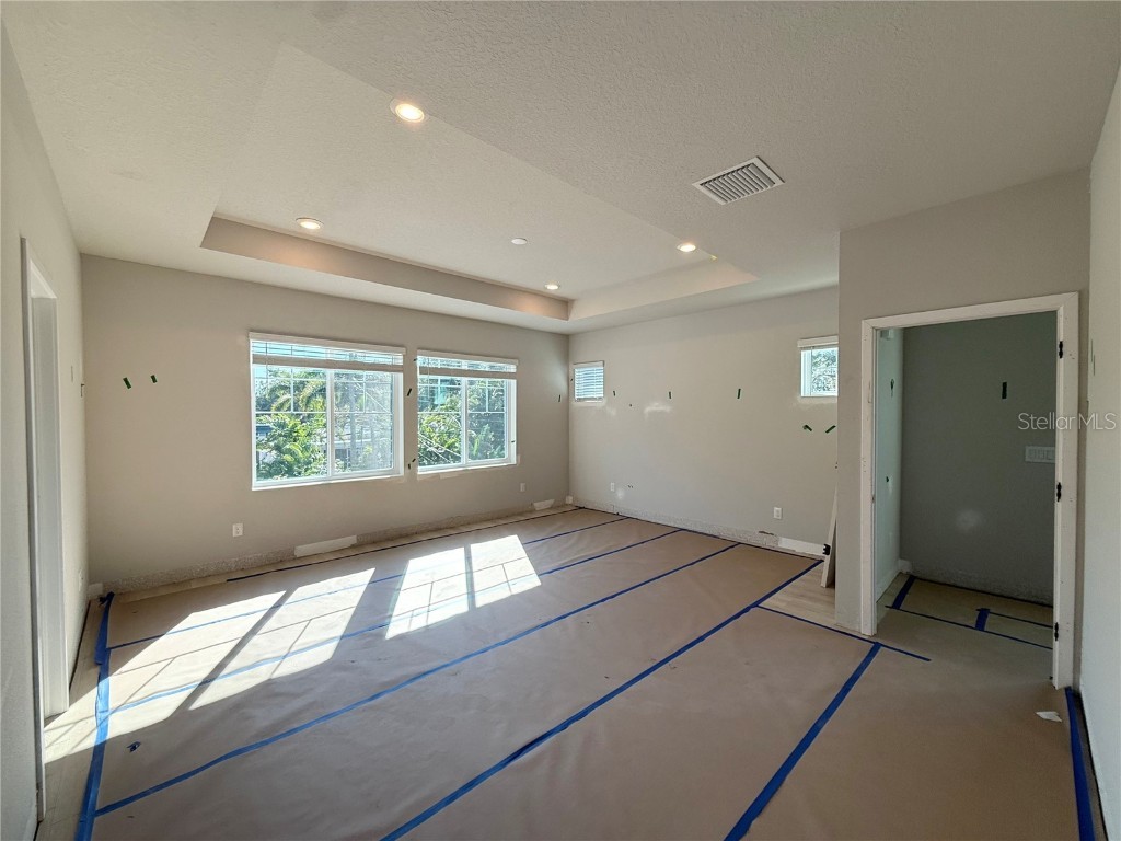 8056 33rd Avenue N Saint Petersburg FL 33710 TB8423944 image10